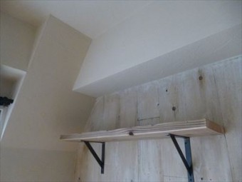 シャビーシックなアクセントウォール